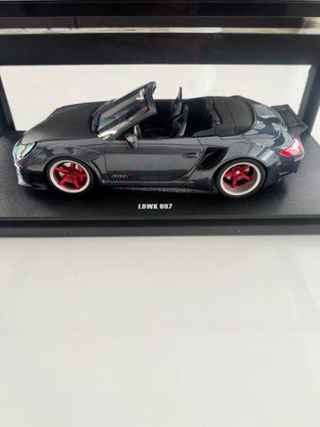 1:18 - Model sportwagen - Porsche 911 (997) Liberty Walk