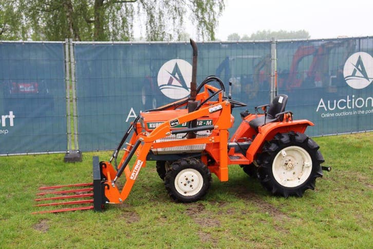 Veiling: Minitractor Kubota B1502DT Diesel 15pk met Voorlade, Zakelijke goederen, Landbouw | Tractoren, Ophalen