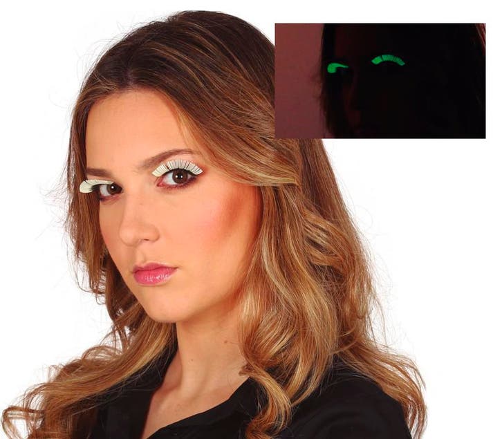 Glow In The Dark Wimpers, Hobby & Loisirs créatifs, Articles de fête, Envoi