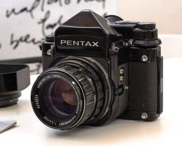 Pentax 67 + S-M-C Takumar 2,4/105mm + hood + grip | Appareil, Audio, Tv en Foto, Nieuw