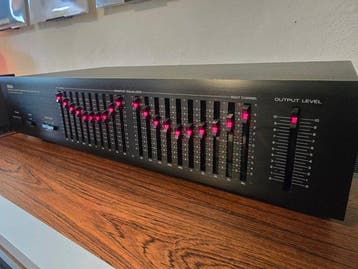 Yamaha - EQ-70 Stereo grafische equalizer