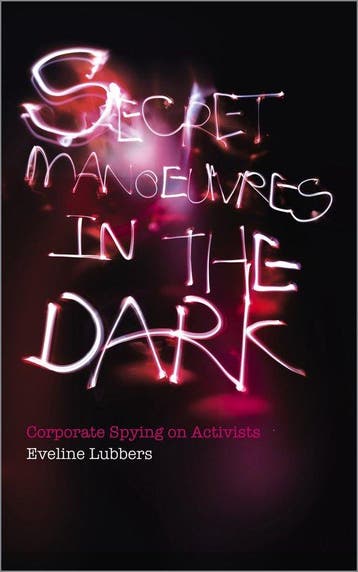 Secret Manoeuvres in the Dark 9780745331850 Eveline Lubbers, Verzenden, Eveline Lubbers