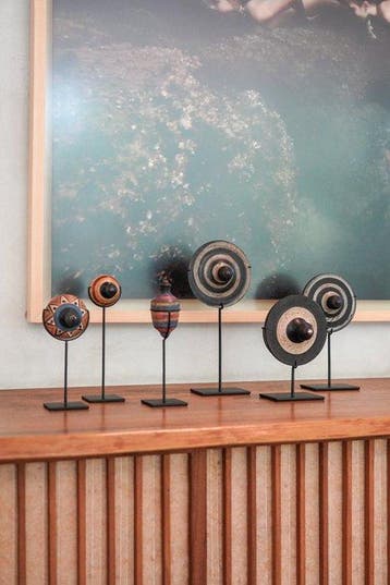 NO RESERVE PRICE - Spinning tops (3) - Gasing - Draaitol -