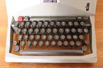 Marcello Nizzoli - Olivetti 82 Diaspron - Typemachine -