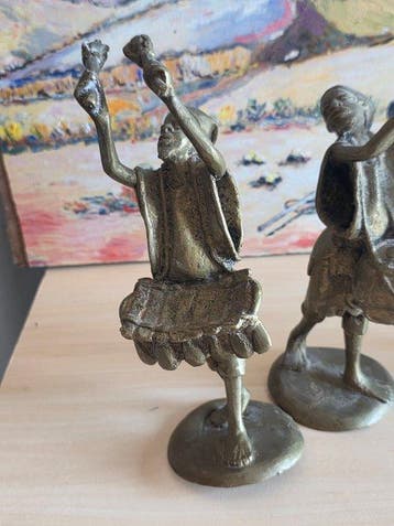 Statuette, 4 statuette en bronze, musiciens Africains griots