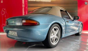 UT 1:18 - Voiture miniature - BMW Z3 roadster