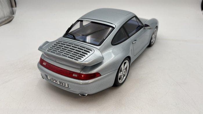 GT Spirit 1:12 - Modelauto - Porsche 993 Turbo - (cod.D40), Hobby & Loisirs créatifs, Voitures miniatures | 1:5 à 1:12