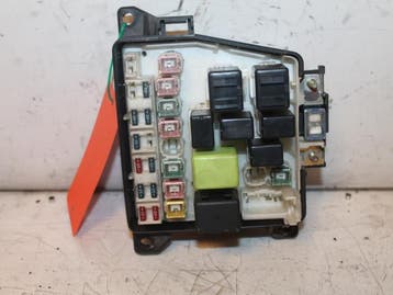 Zekeringkast Mazda 323F O71221, Auto-onderdelen, Nieuw