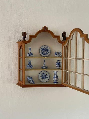 Decoratief ornament - De Porceleyne Fles, Delft - Nederland