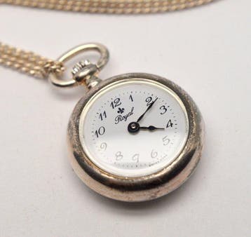 Royal - Swiss Made - mechanical pocket watch with chain -
