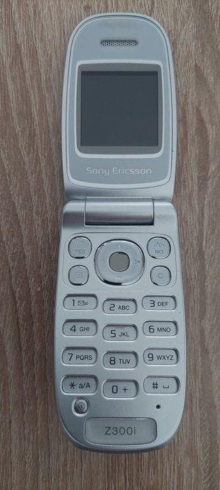 Sony Ericsson z300i / k700i - Mobiele telefoon (2), Nieuw