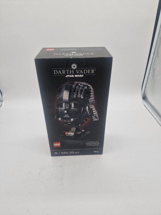 Lego Set - 75304 - Star Wars - Darth Vader Helmet, Enfants & Bébés, Jouets | Duplo & Lego