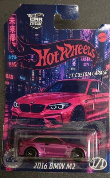 Hot Wheels 1:64 - Model raceauto (2) - 2016 BMW M2; 1992 BMW