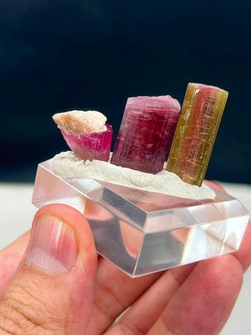 tourmaline bicolore Cristaux - Hauteur : 25 mm - Largeur : 9, Collections