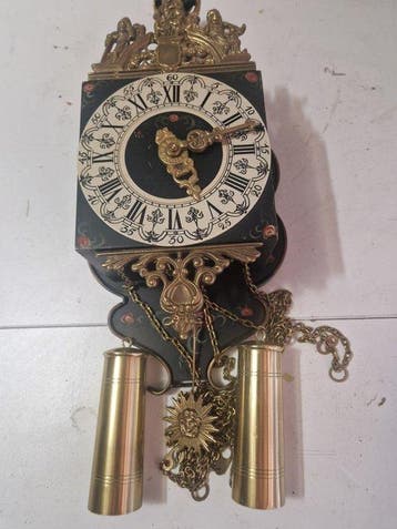 Horloge emboîtée - Art déco Bois, Verre, Bronze - 1960-1970