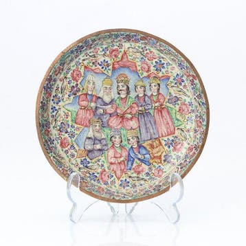 Qajar Mina Kari (emaille) koperen schotel met scène van het