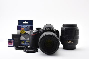 Nikon D3200 + AF-S DX Nikkor 3.5-5.6/18-55mm G VR + AF-S DX