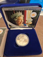 Royaume-Uni. 5 Pounds 2002 Golden Jubilee Coin