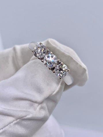 Pala Diamond - Bague déternité - 18 carats Or blanc -