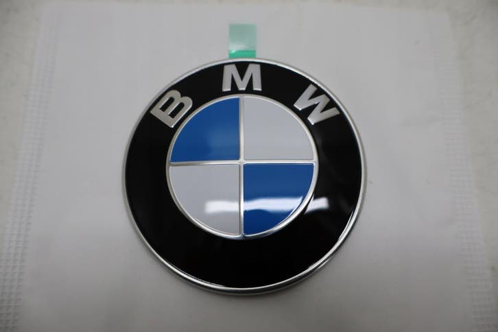embleem logo motorkap BMW F39 F92 G02 7463692, Autos : Pièces & Accessoires, Carrosserie & Tôlerie, Envoi