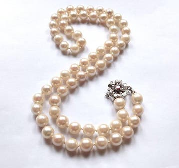 Collier de perles Or blanc 14 carats - perles Akoya - rubis, Bijoux, Sacs & Beauté