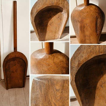 Decoratief ornament - Nederland - Gigantische handgesneden