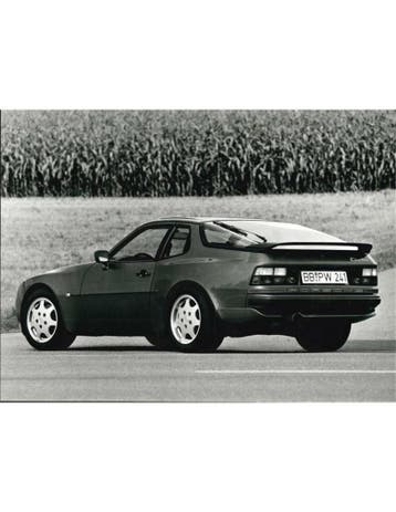 1990 PORSCHE 944 TURBO PERSFOTO