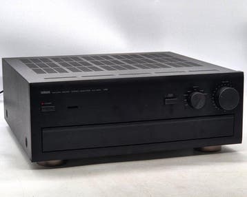 Yamaha - AX-1050 Solid state stereo versterker