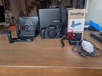 Fuji, Fujinon X-T4 Mirrorless Digital Camera Set - Black, Nieuw