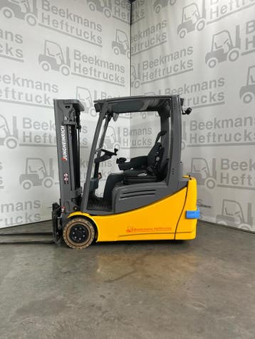 Jungheinrich EFG216  elektrische heftrucks - 1600kg 4400mm, Zakelijke goederen, 1000 tot 2000 kg, Ophalen of Verzenden, Elektrisch