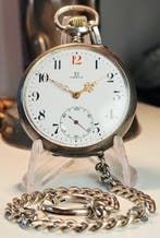 Omega - red12 - 5279206 - 1900-1949, Nieuw