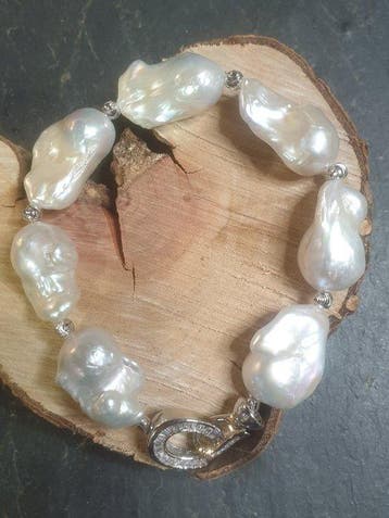 Hoge kwaliteit, grote, natuurlijke barokparels in, Collections