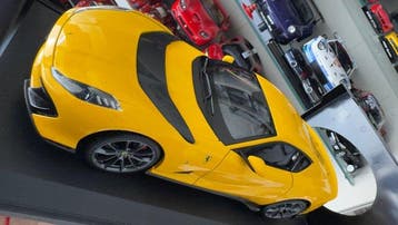 Bburago 1:18 - Modelauto - Ferrari 812 Competizione (2021)