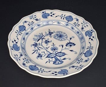 Meissen - Service de table - Assiette à dîner au motif
