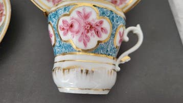 Porcelaine de Paris - Tasse et soucoupe - Porcelaine, Antiek en Kunst