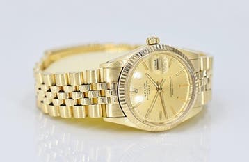 Rolex - Oyster Perpetual Date - Zonder minimumprijs - 15007