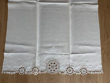 Handdoek (2) - 110 cm - 72 cm - van puur wit linnen met, Antiek en Kunst