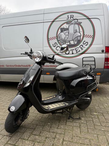 Scooter A-klasse (Geen Rijbewijs Nodig!)