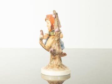 Goebel - M.I. Hummel - Figuur - Frühling / Apple Tree Girl