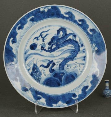 Large Dragon and Carp Plate - Kangxi (1662-1722) - Bord -