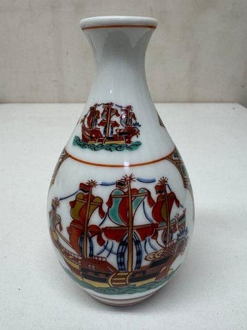 Poterie japonaise vintage - 2 bouteilles de saké (tokkuri),, Antiquités & Art