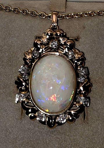 Pendentif - 18 carats Or rose - 31.00ct. tw. Opale - Diamant