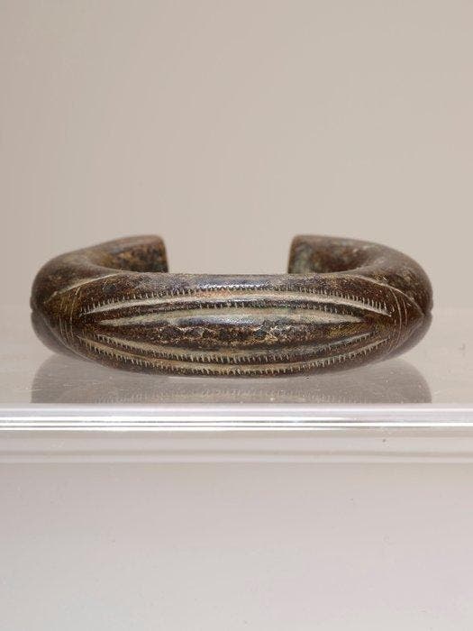 Senufo-geattribueerde armband – West-Afrika –, Antiek en Kunst, Kunst | Niet-Westerse kunst