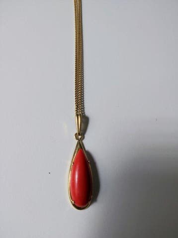 Ketting met hanger - 14 karaat Geel goud Koraal