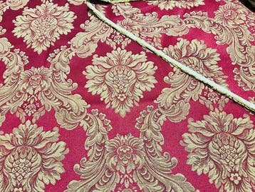 Tissu damassé exclusif rouge rubis : un chef-dœuvre, Antiquités & Art, Tapis & Textile
