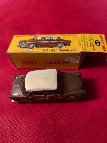 Dinky Toys 1:43 - Modelauto - Fiat 1200 Grande Vue, Nieuw