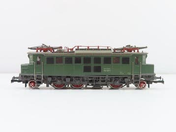 Märklin H0 - 3049 - Locomotive électrique (1) - BR 104 - DB, Nieuw