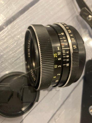 Voigtländer Color-Ultron 1.8/50 + Boîtier VSL 3-e (Pour