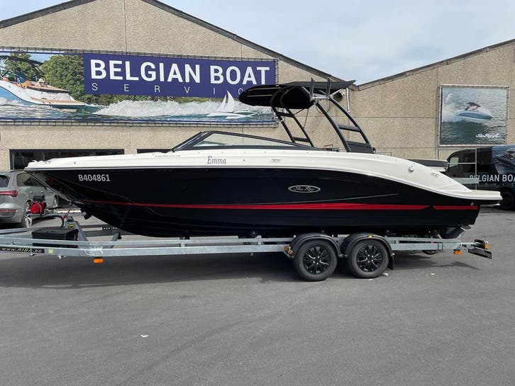 Searay 230 SPX Bowrider, Sports nautiques & Bateaux, Speedboat