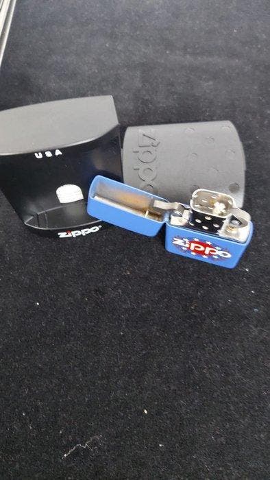 Zippo - Zonder minimumprijs - Aansteker - Staal (roestvrij), Collections, Articles de fumeurs, Briquets & Boîtes d'allumettes